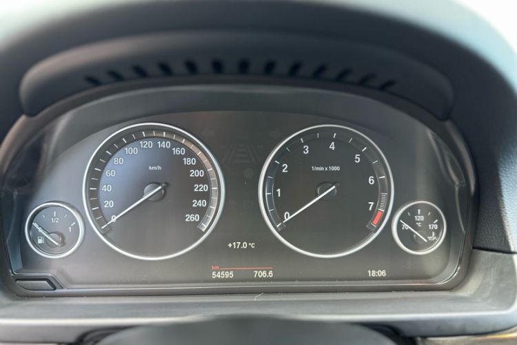 Used BMW 5 Series 2014 525Li Luxury Design Package