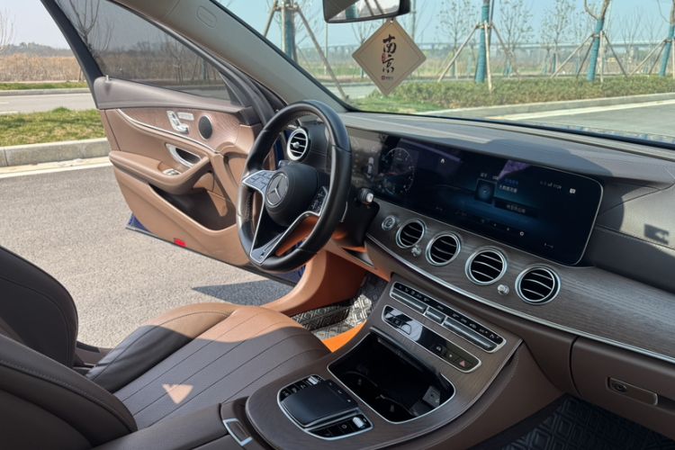 Used Mercedes-Benz E-Class 2021 E 300 L Stylish Model