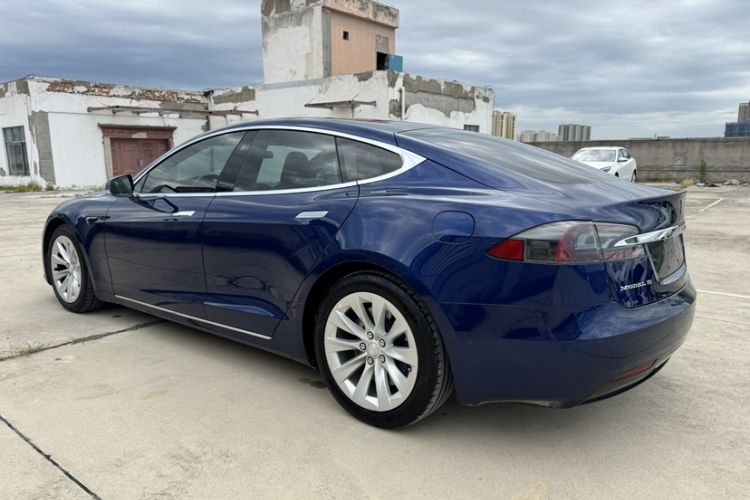 Used Tesla Model S 2017 S 75D Standard Range Edition
