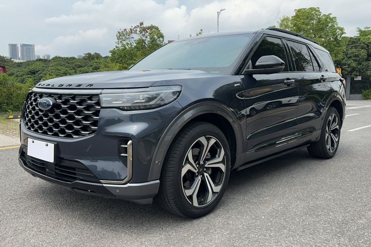 Used Ford Explorer 2023 EcoBoost 285 4x4 ST-LINE 6-Seater