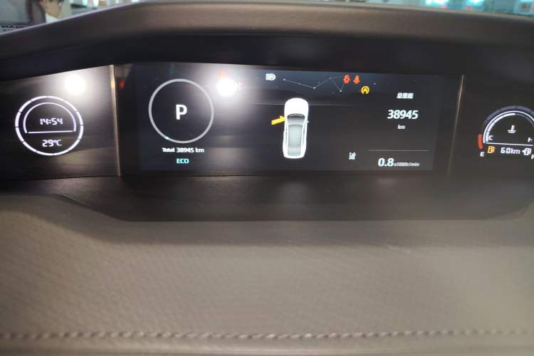 Used CHANGAN UNI-V 2022 1.5T Smart Navigation Version
