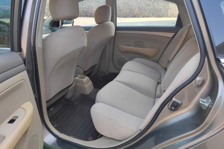 Used Nissan Sylphy 2012 Classic 1.6XE Manual Comfort Edition