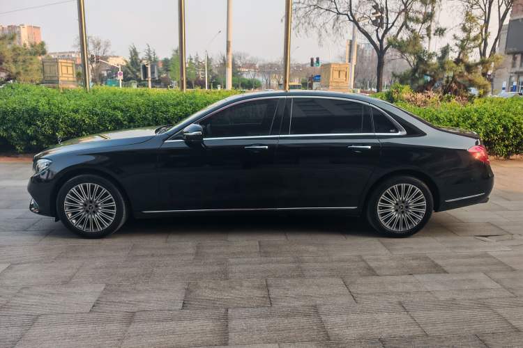 Used Mercedes-Benz E-Class 2020 Facelift E 300 L Stylish Edition
