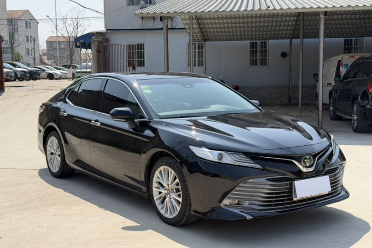 Used Toyota Camry 2018 2.5G Luxury Edition
