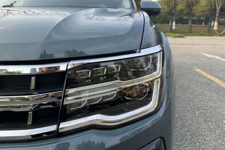 Used Volkswagen Teramont 2023 380TSI Four-Wheel Drive Prestige Flagship Edition Left Front Headlight