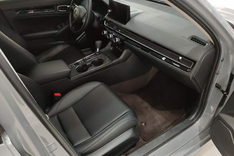 Used Honda Civic 2025 240TURBO CVT Smart & Fun Plus