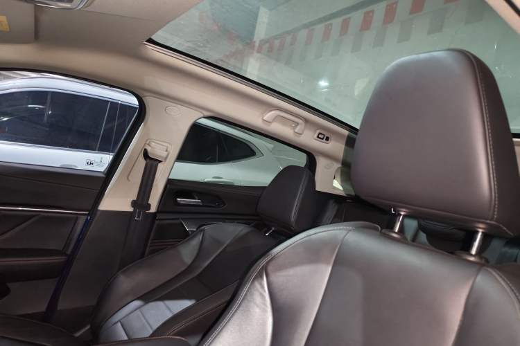 Used Wey VV5 2017 2.0T Flagship Edition