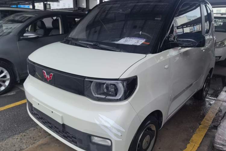 Used Wuling Hongguang MINIEV 2021 Macaron Premium Model – Lithium Iron Phosphate