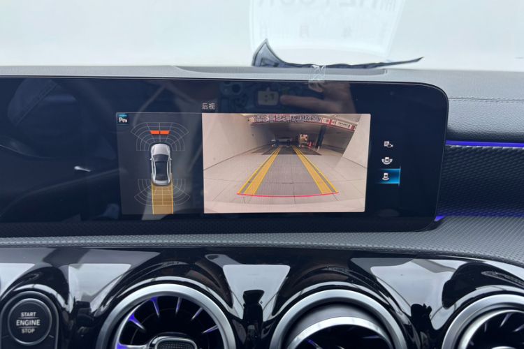 Used Mercedes-Benz A-Class 2022 Restyled A 200 L Sport Sedan Fashion Version Interior 8