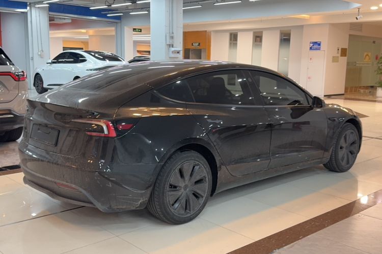 Used Tesla Model 3 2025 Model Revised Rear-Wheel-Drive Version Exterior 1