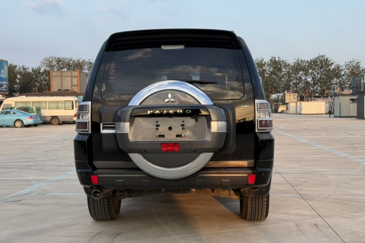 Used Mitsubishi Pajero 2019 3.0L Automatic Standard Edition