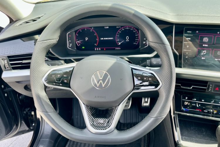 Used Volkswagen Passat 2024 380TSI Starry Luxury Edition