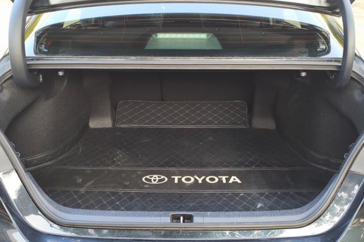 Used Toyota Camry 2022 2.5S Knight Edition
