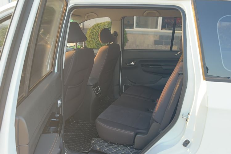 Used SWM X3 2020 1.5L Manual Value Edition 7 Seats
