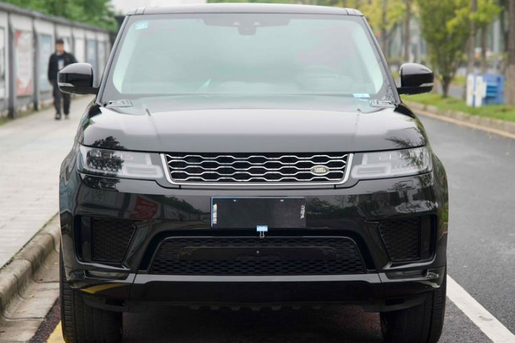 Used Land Rover Range Rover Sport 2021 3.0 L6 YAO Black Edition
