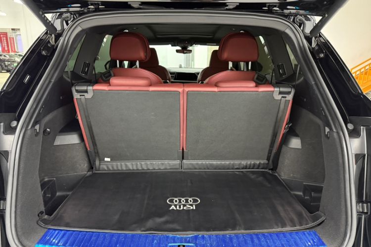 Used Audi Q6 2024 45 TFSI quattro Black Warrior Edition 6 Seats
