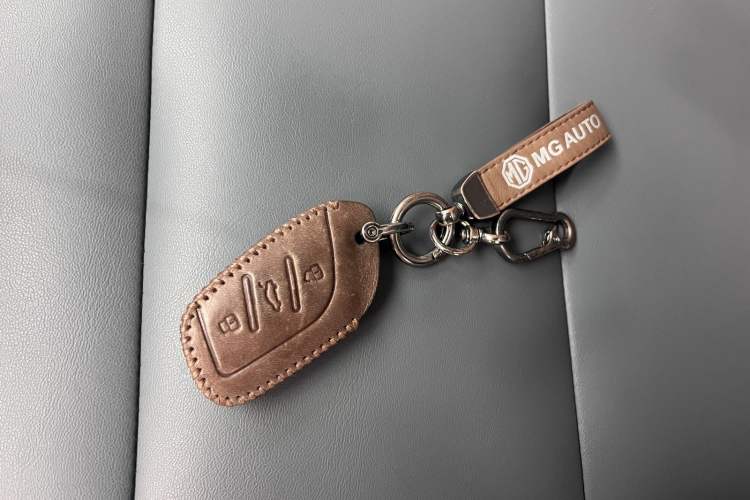 Used MG 4 EV 2023 415 km Range Sea-Faring Champion Edition Interior 10