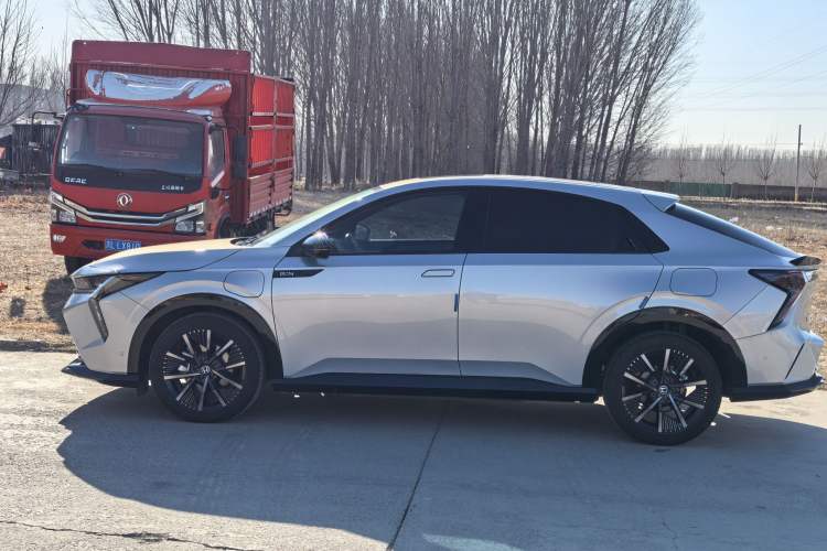 Used Honda e:NS2 2024 Light-Chasing Version
