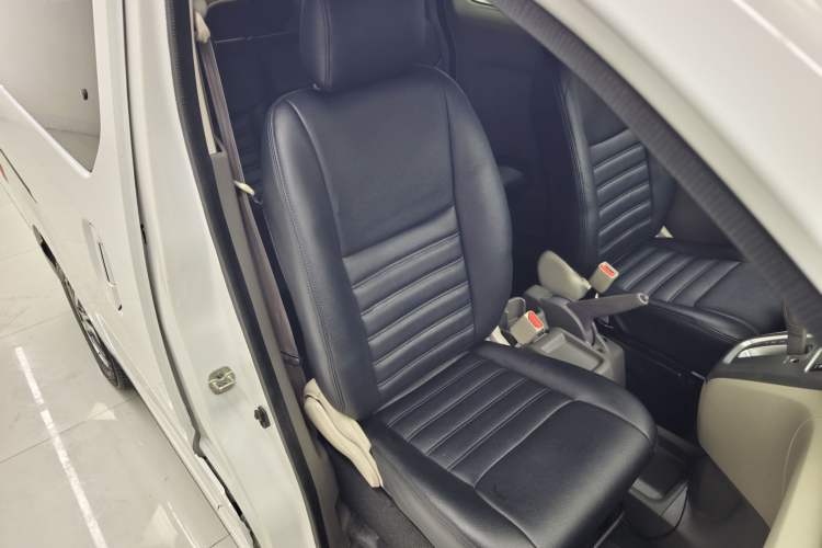 Used Nissan NV200 2018 1.6L CVT Luxury Model
