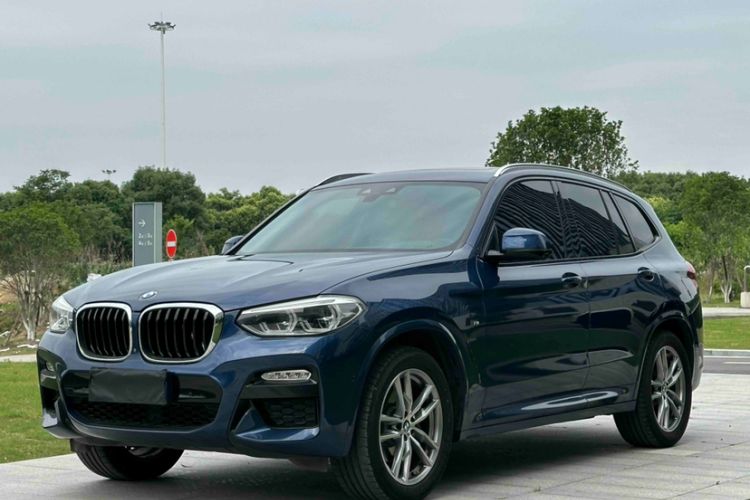 Used BMW X3 2018 xDrive30i Luxury Model M Sport Package China V Guazi used car, China used car export, Used car for sale, Used cars, Cheapest cars for sale