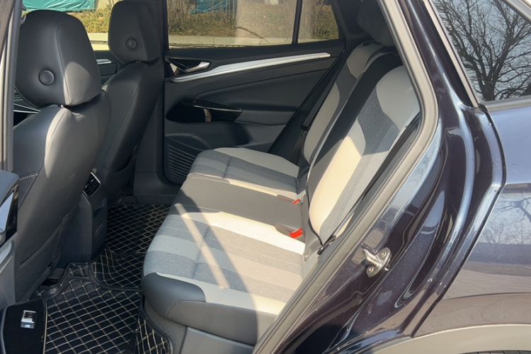 Used Volkswagen ID.4 CROZZ 2022 Standard Range PURE Edition