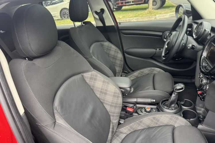 Used MINI 2016 1.5T COOPER Five-Door Edition

