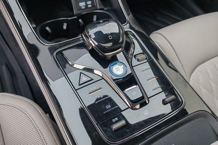 Used BYD Han 2025 EV Intelligent Driving Version 506KM Prestige Model