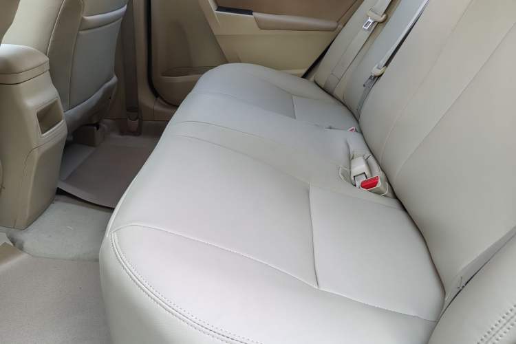 Used Toyota Corolla 2014 1.6L Manual GL