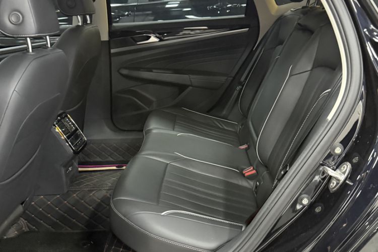 Used Volkswagen Passat 2023 330TSI Elite Edition
