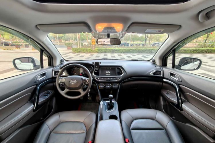 Used GAC Trumpchi GS4 2017 235T Manual Two-Wheel Drive Luxury Edition