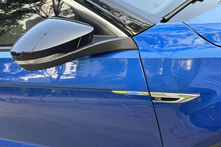 Used Volkswagen T-ROC 2021 280TSI DSG Two-Wheel Drive R-Line Pro Connected Version