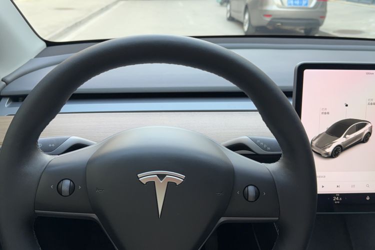 Used Tesla Model Y 2021 Standard Range Rear-Wheel Drive Version