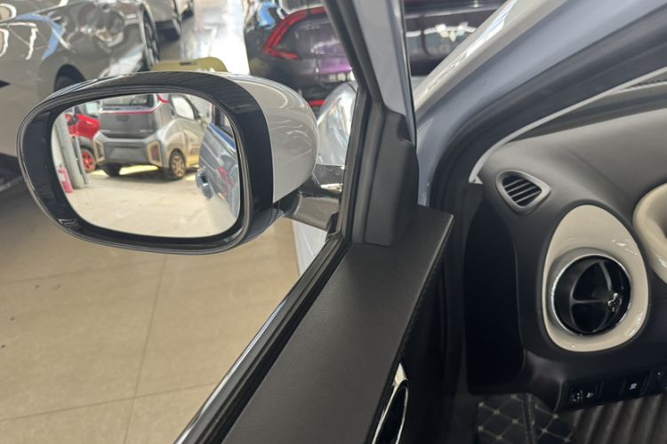 Used Wuling Bingo 2023 333 km Lingxi Connected+ Version