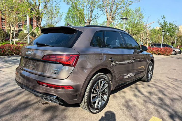 Used Audi Q5L 2023 40T Luxury Dynamic Model Exterior 4