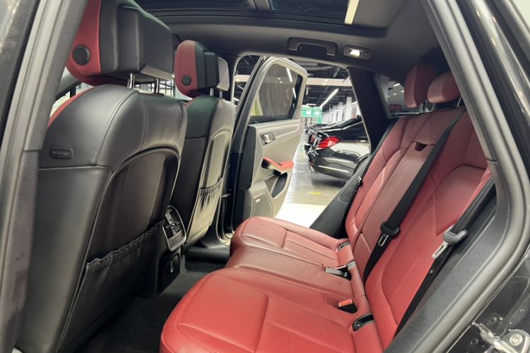 Used Porsche Macan 2021 Macan 2.0T