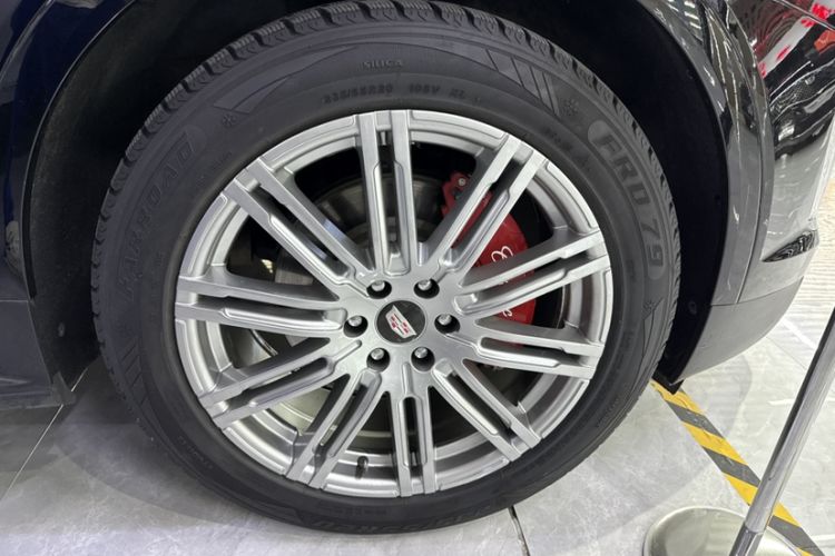 Used Cadillac XT5 2021 28T Four-Wheel Drive Luxury Version