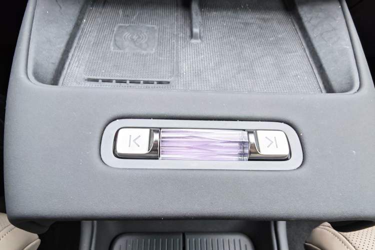 Used Volvo Volvo XC70 Plug-in Hybrid 2026 Model Four-Wheel Drive Long-Range Plus
