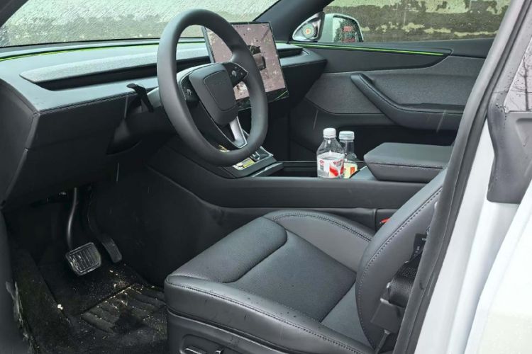 Used Tesla Model Y 2026 Rear-Drive Model
