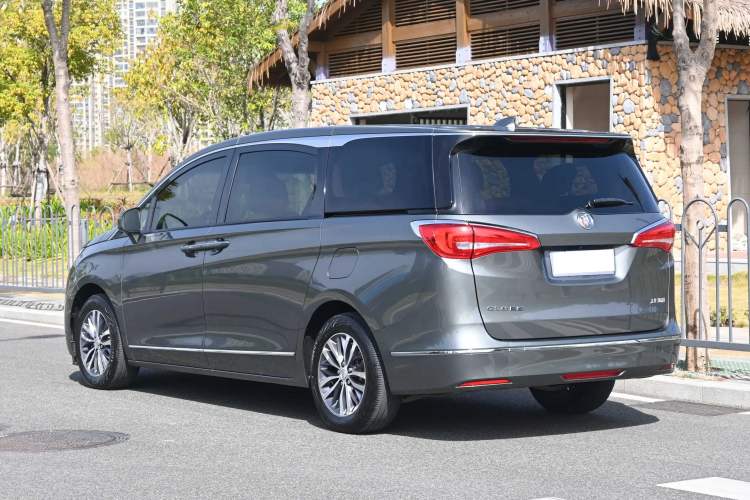 Used Buick GL8 2017 ES 28T Flagship Model China V Standard