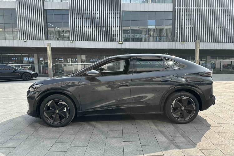 Used Volkswagen ID.UNYX 2024 Pro Long-Range Version