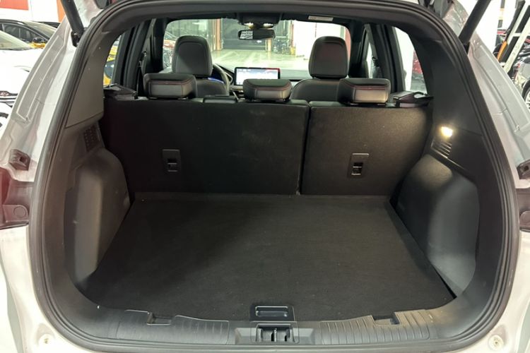 Used Ford Escape 2024 EcoBoost 245 Four-Wheel Drive ST-Line Pro Trim