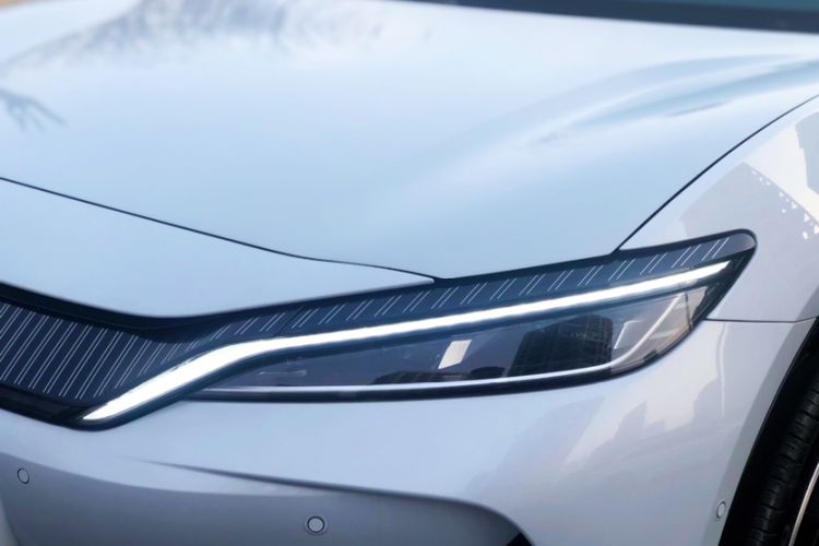 Used BYD Song L EV 2025 Intelligent Driving Version 662 km LiDAR Excellence Edition
