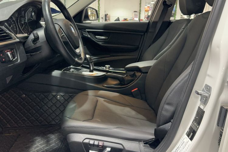 Used BMW 3 Series 2016 320Li Fashion Model
