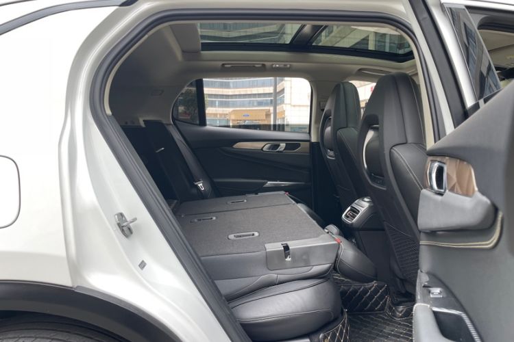 Used Lynk & Co 01 2017 2.0T Two-Wheel Drive Pro Edition
