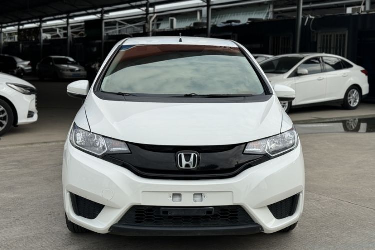 Used Honda Fit 2016 1.5L LX CVT Comfort Model Exterior 3