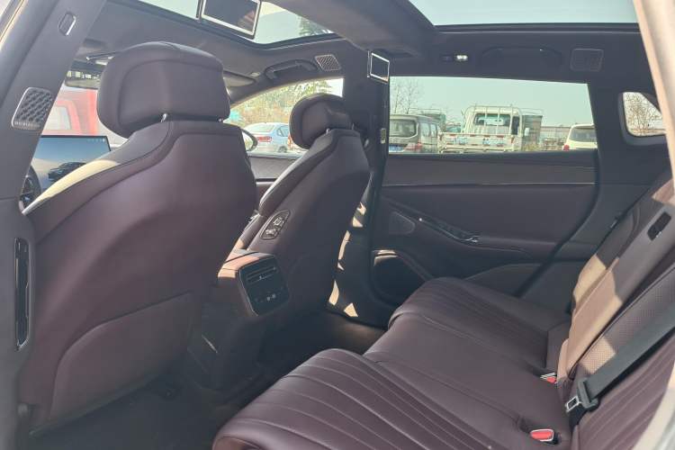 Used Denza Z9GT 2024 1100 Four-Wheel Drive Ultra Version