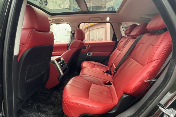 Used Land Rover Range Sport 2017 3.0T SE Middle East Interior 3
