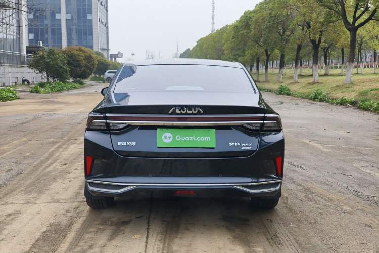 Used Dongfeng Aeolus Yixuan MAX 2023 1.5T Ultra-Stylish Trendsetting Dad Edition
