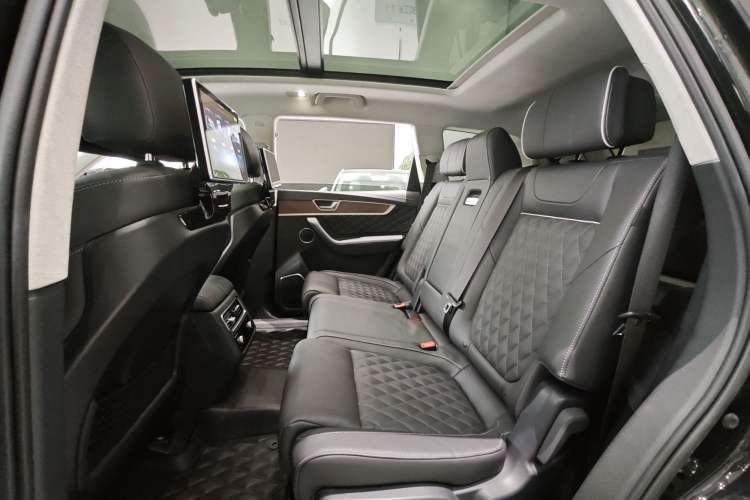 Used Hongqi HS7 2022 3.0T Automatic All-Wheel Drive Smart Connect Flagship Edition 7 Seats
