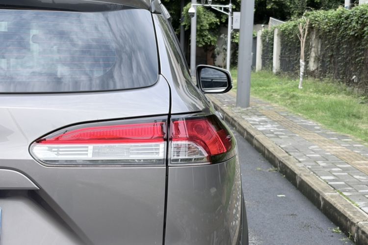 Used Toyota FRONTLANDER 2023 2.0L CVT Leading Edition Exterior 7